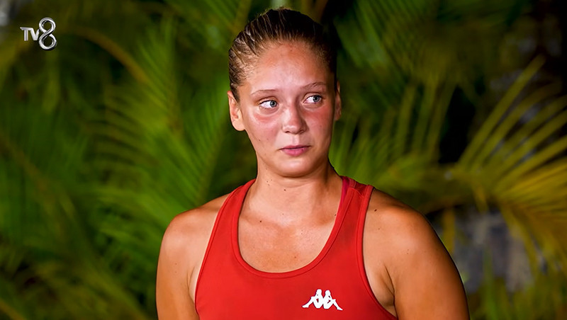 SURVIVOR BU HAFTA KİM ELENDİ, KİM GİTTİ (3 Haziran 2026 Çarşamba-Son Bölüm) | Dün akşam Survivor düelloyu kim kazandı, Sude mi, Deniz mi elendi İşte bu hafta Survivor son bölüm veda eden isim