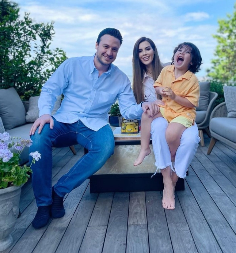 Hatice Şendil ve Burak Sağyaşar