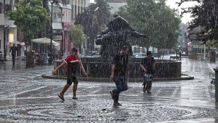 Meteoroloji’den Edirne, Kırklareli ve Tekirdağ’a 'kuvvetli yağış' uyarısı