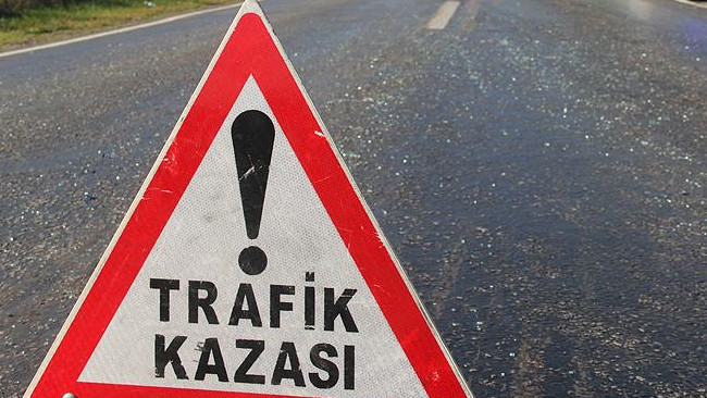 Ağrı'da korkunç kaza! Park halindeki tıra çarptı: 2 kişi hayatını kaybetti - Son Dakika Haberler