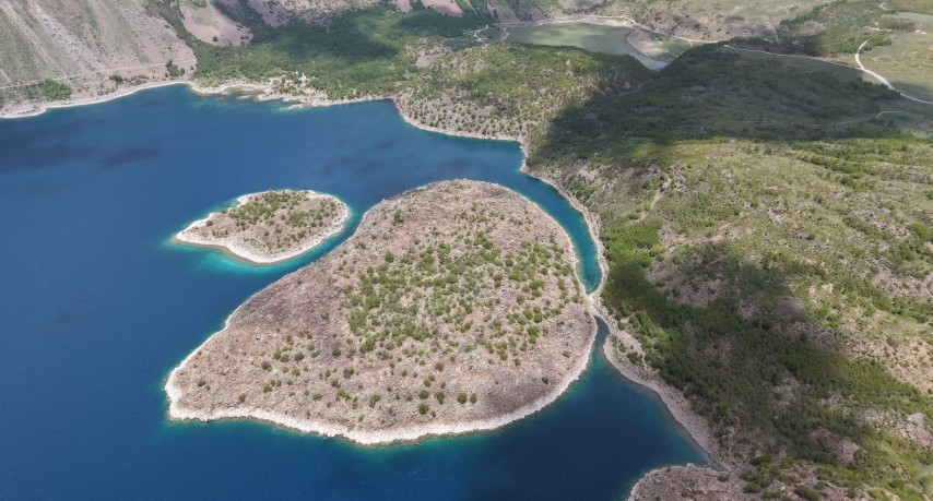 Nemrut Kalderası’na turist akını Türkiye’nin en büyüğü, dünyada ikinci Nemrut Kalderası’na turist akını Türkiye’nin en büyüğü, dünyada ikinci