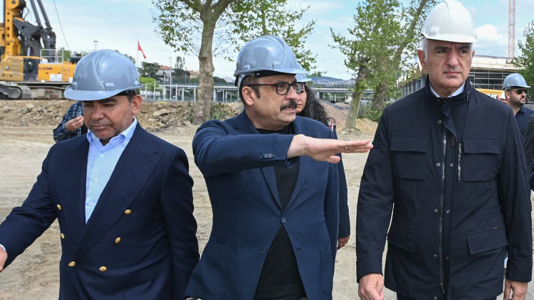 İstanbul'un muhteşem simgesi gün yüzüne çıktı | Kültür ve sanat odaklı yeni yaşam alanı olacak... Haydarpaşa eski ihtişamına kavuşacak