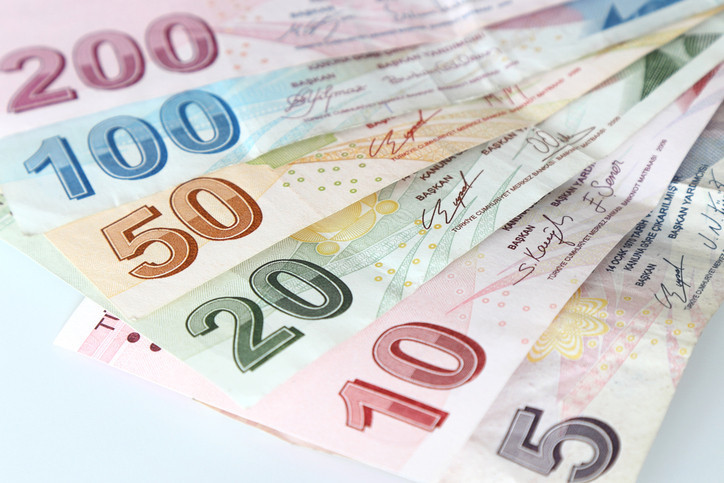EMEKLİLER ŞİMDİDEN YÜZDE 16,6 ZAMMA HAK KAZANDI