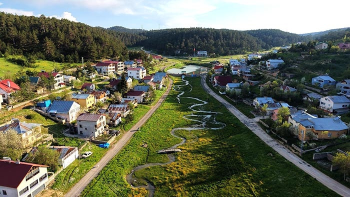 Bu mevsimde soba yakılıyor Her yerde göremezsiniz Bu mevsimde soba yakılıyor Her yerde göremezsiniz