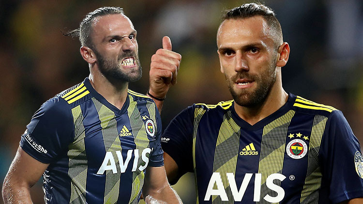 Fenerbahçe, Vedat Muriqi transferini resmen duyurdu