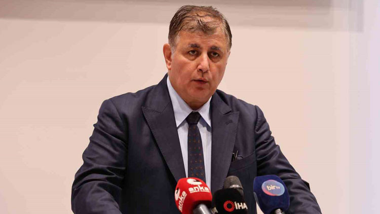 Cemil Tugay'dan sürpriz karar: İzmir Büyükşehir Belediye Başkanı CHP'den istifa etti