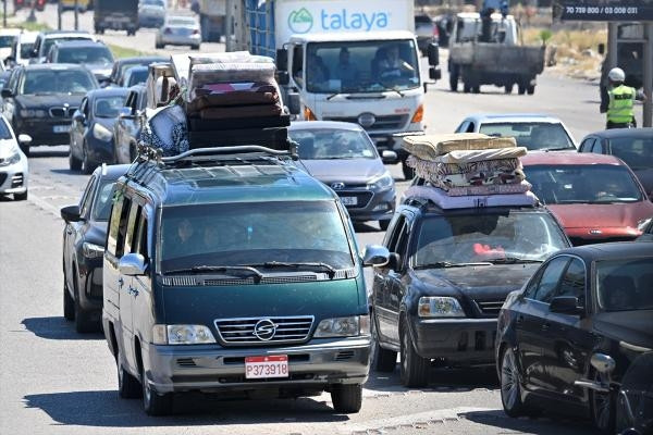 Lübnanlılar İsrail saldırıları nedeniyle ülkenin kuzeyine göç ediyor