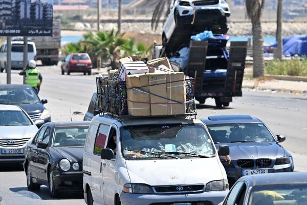 Lübnanlılar İsrail saldırıları nedeniyle ülkenin kuzeyine göç ediyor
