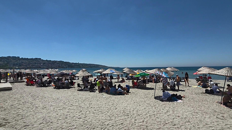 İstanbul’da yürek yakan olay! Büyükçekmece'de denize giren çocuk boğuldu