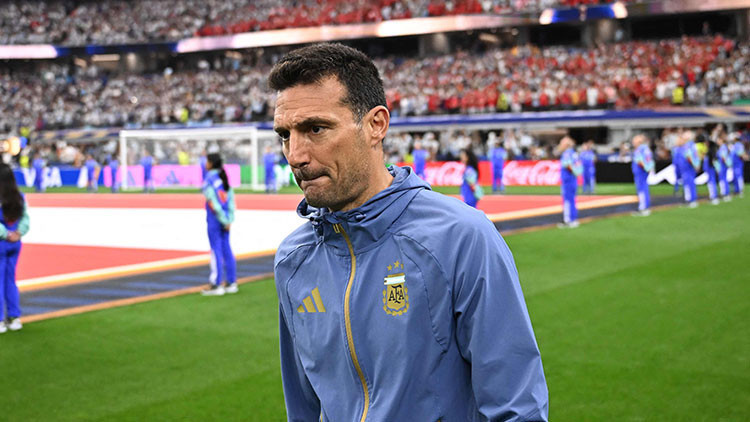 Lionel Scaloni'den Messi'ye Övgü Dolu Sözler