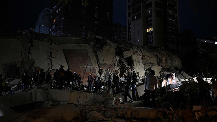Venezuelada 7.2 ve 7.5 büyüklüğünde depremler Büyük yıkım objektiflere böyle yansıdı