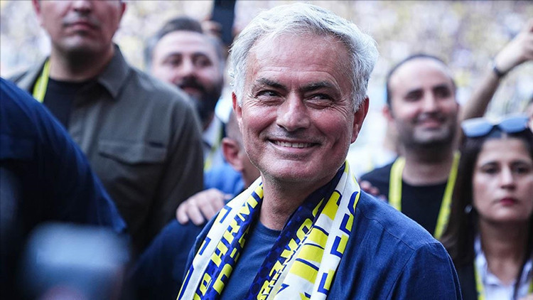 Jose Mourinho'dan Türkiye itirafı: 'Kendim olmama izin vermedi'