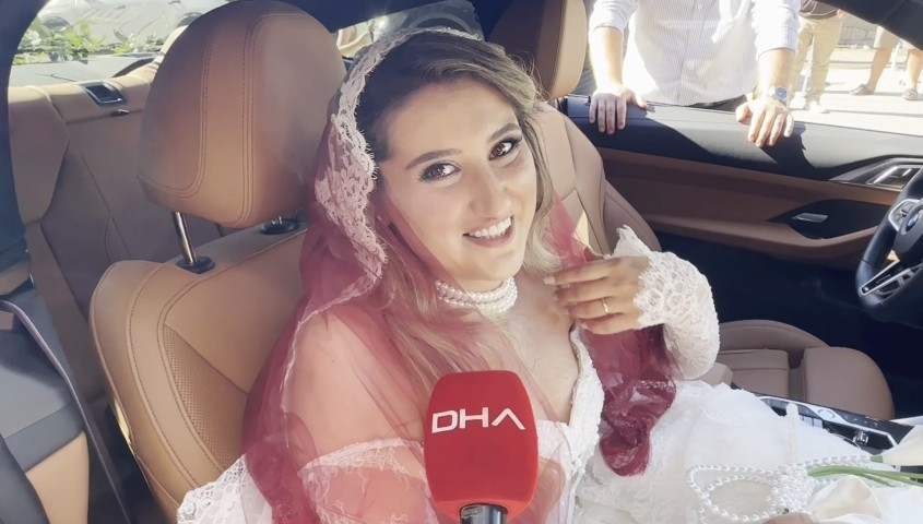Evlendiğine pişman ettiler Düğün öncesi damada işkence gibi eğlence Evlendiğine pişman ettiler Düğün öncesi damada işkence gibi eğlence