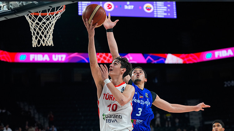 U17 Milli Takımımız çeyrek finalde!