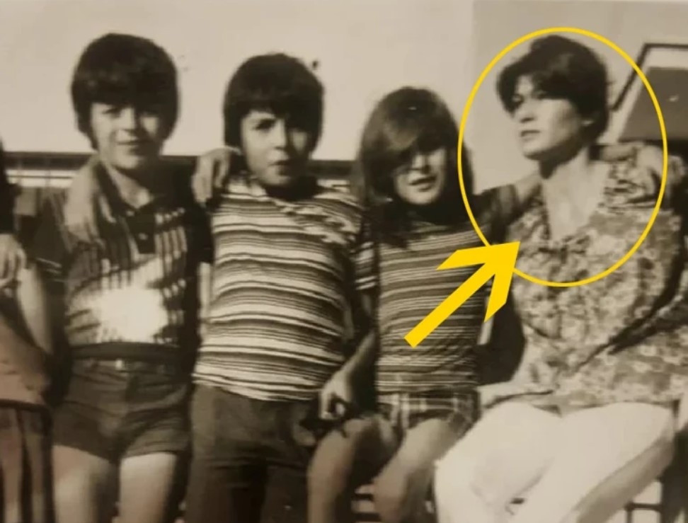 BU FOTOĞRAFI BULDUM KUZENLERİMLE...