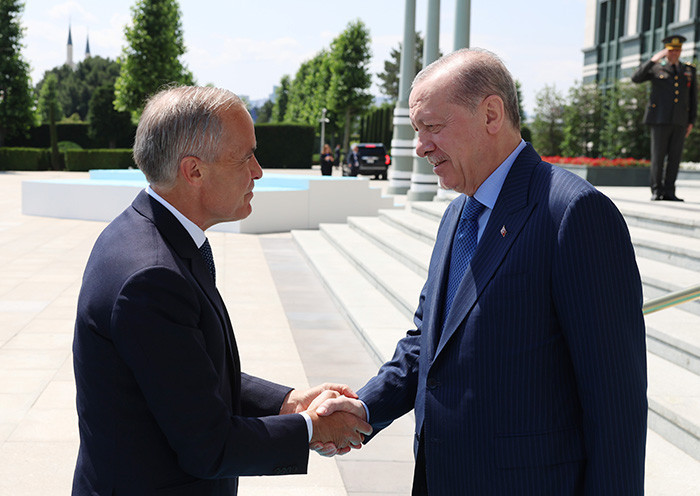 NATO zirvesi için hazırlıklar tamamlandı Trumpa yeniçeri ve mehter takımı eşliğinde karşılama | İşte zirveden görüntüler