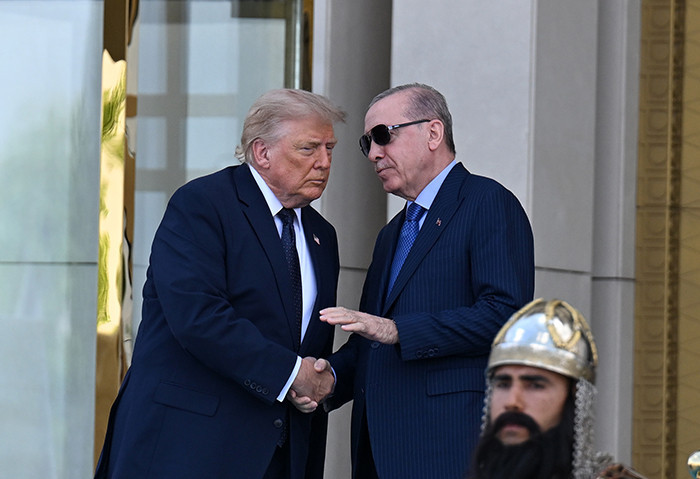 NATO zirvesi için hazırlıklar tamamlandı Trumpa yeniçeri ve mehter takımı eşliğinde karşılama | İşte zirveden görüntüler