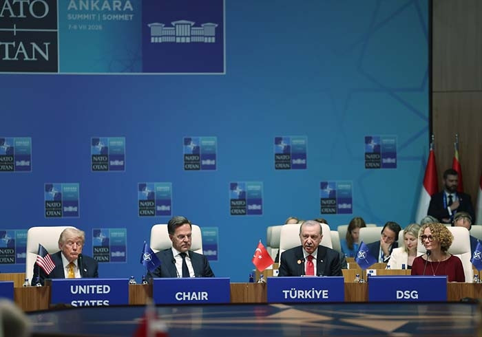 Erdoğan liderleri karşıladı, aile fotoğrafı çekildi NATO Liderler Zirvesinden dikkat çeken kareler...
