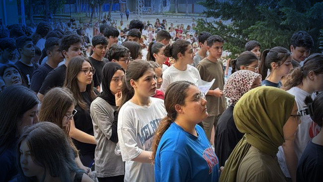 LGS Türkiye birincileri belli oldu: Erzincan'dan 3 öğrenci tam puan aldı