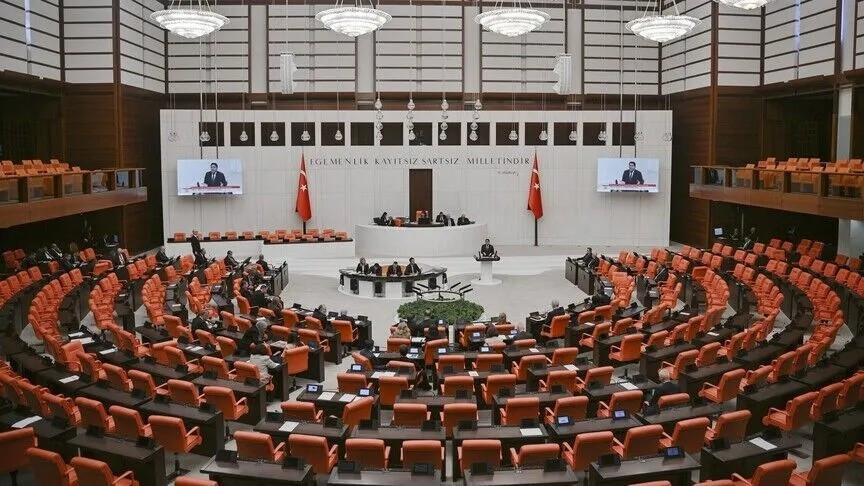 TBMM’de yoğun gündem... En düşük emekli aylığı için gözler Meclis’te