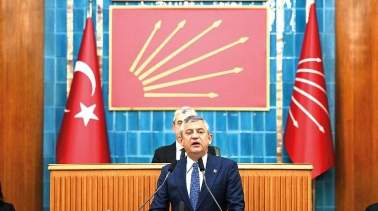 Özel’den Kılıçdaroğlu’na rest: Yarışalım kaybeden CHP’yi salsın