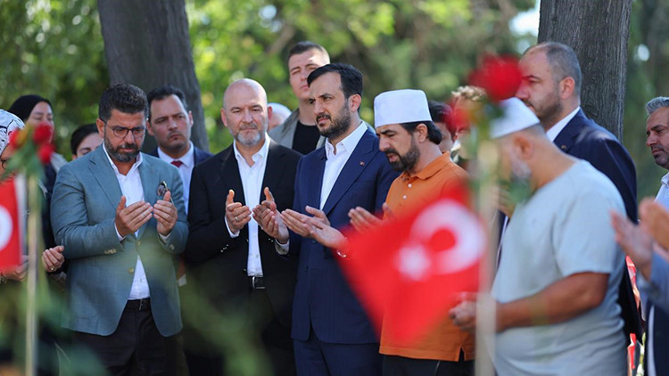 AK Parti İstanbul İl Başkanı Abdullah Özdemir: 15 Temmuz, liderine inanan milletin büyük zaferidir