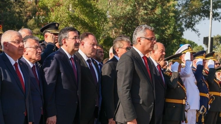 KKTC'de Kıbrıs Barış Harekatı'nın 52. yılı törenle anıldı