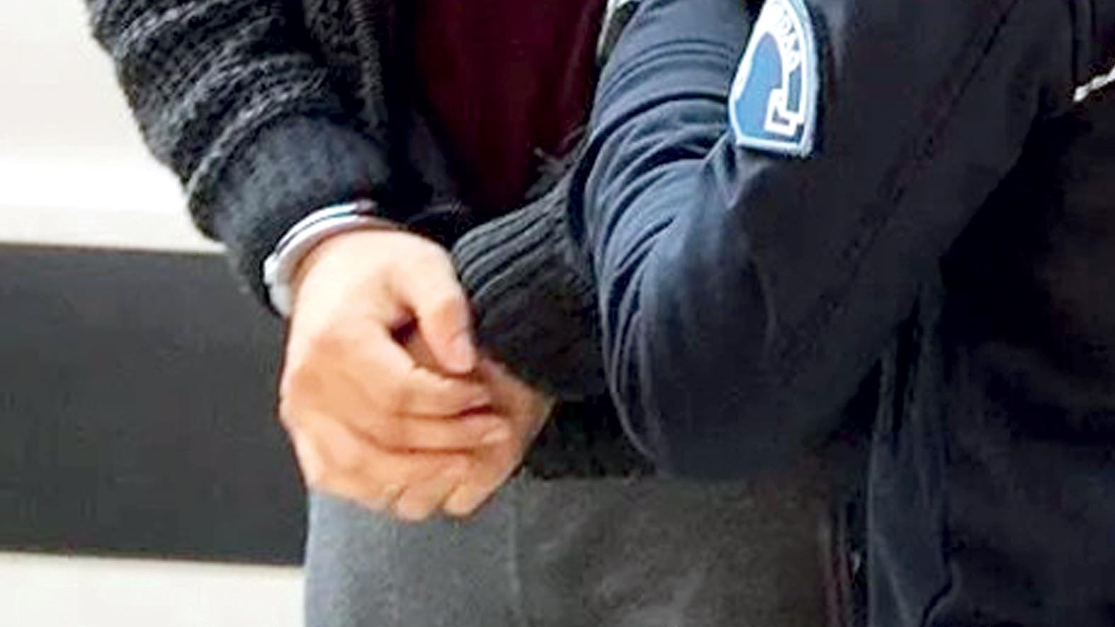 Köstebek memurlara operasyon