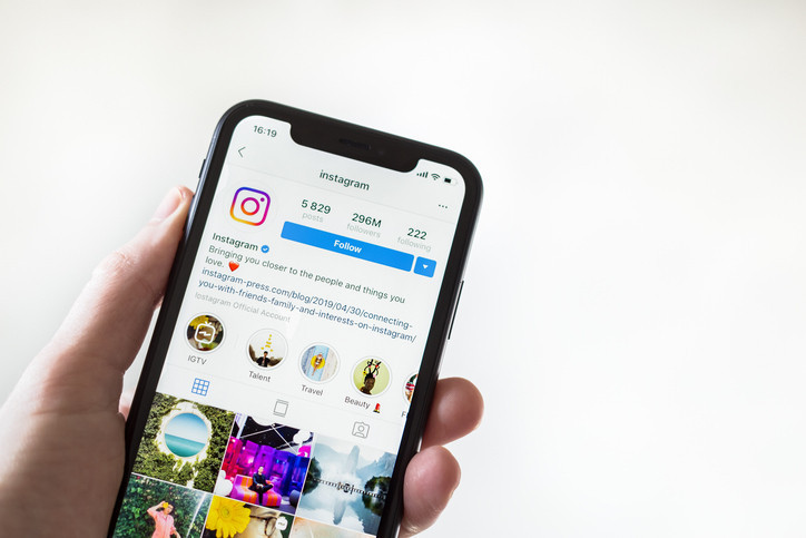 INSTAGRAM ÇÖKTÜ MÜ