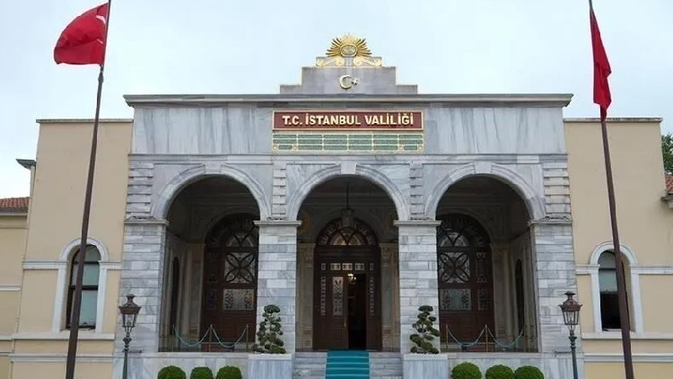 İstanbul Valiliği'nden okullar için 'cuma mescidi' yazısı: Düzenleme yapılması istendi