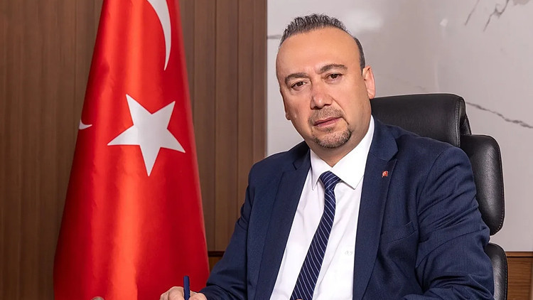 Uşak'ta belediyede sigortalı gösterilip eski başkanın şirketinde çalışanlara operasyon