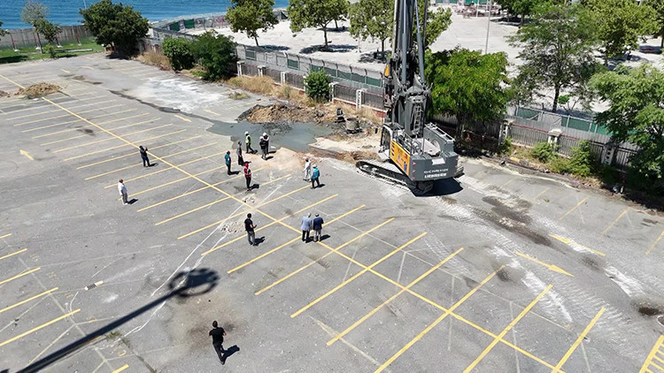 Kadıköy Rıhtım Camii'nde ilk adım: Zemin güçlendirme çalışmalarıyla inşaat resmen başladı