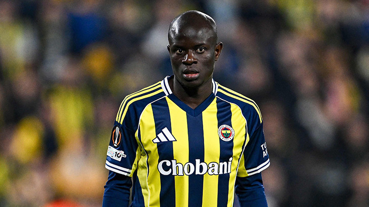 Fenerbahçe'de N'Golo Kante UEFA kadrosuna eklendi