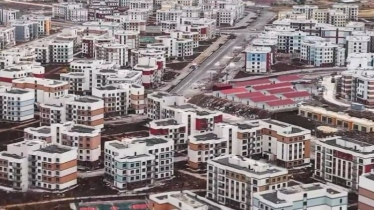 Çevre, Şehircilik ve İklim Değişikliği Bakanlığından "Diyarbakır Afet Konutları" paylaşımı: Her yuva, güven dolu yarınlara açılıyor
