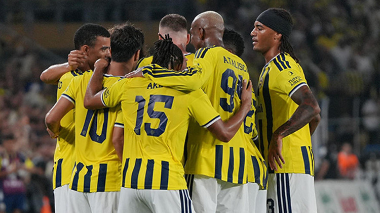 Fenerbahçe play-off için sahneye çıkıyor! İşte muhtemel 11'ler