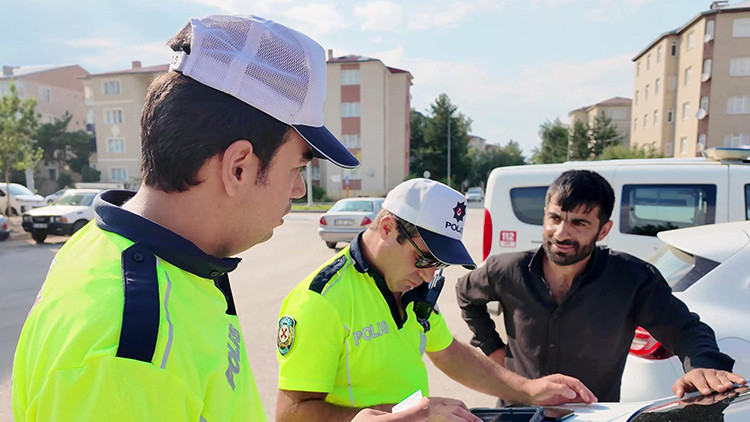 Erzurum'da düğün konvoyunda havalı korna çalan sürücüye 5 bin 719 TL ceza: Bundan sonra korna çalmak haram olsun