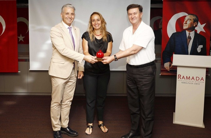 Özken: Dubai sanayici için de güçlü bir pazar
