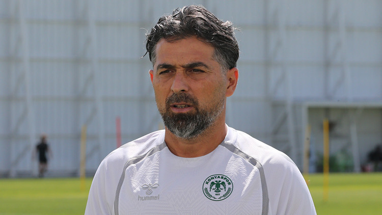 İlhan Palut'tan Fenerbahçe maçı öncesi açıklama: 'Çıkacağız, en iyi şekilde mücadele edeceğiz'
