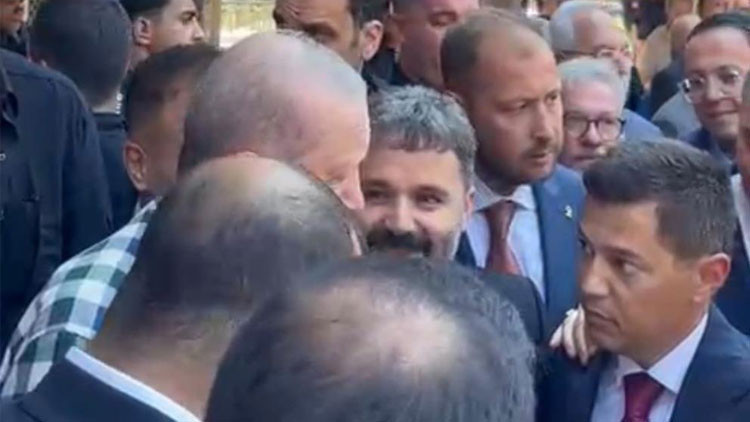 Cumhurbaşkanı Erdoğan'dan Marmaris Belediye Başkanı'na: Kapımız açık, eğer gelmek istiyorsan