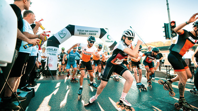 İstanbul’da Yeşilay Yarı Maratonu