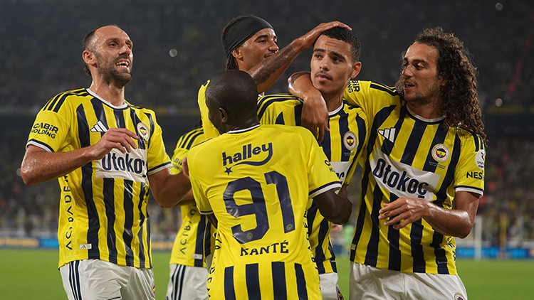 Fenerbahçe'nin Lyon maçı kamp kadrosu açıklandı!