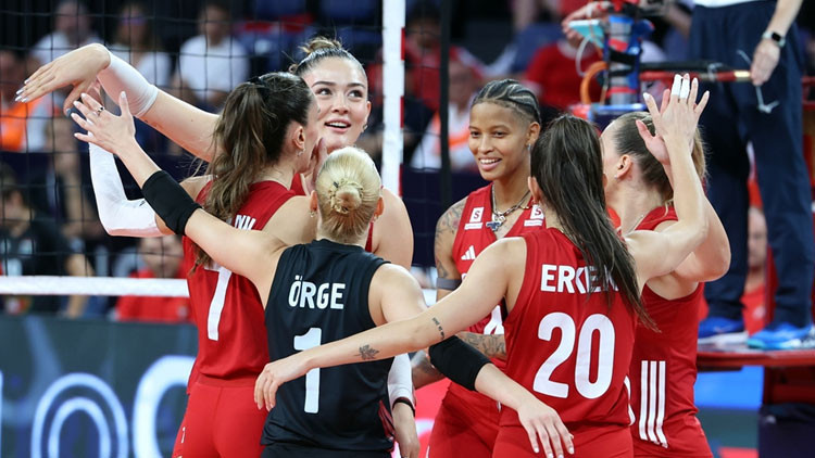 FİLENİN SULTANLARI 2026 AVRUPA ŞAMPİYONASI MAÇ TARİHLERİ 2026 || A Milli Kadın Voleybol Takımı Avrupa Şampiyonası son 16 turu maçı ne zaman, saat kaçta oynanacak Türkiye Azerbaycan voleybol maçı ne zaman