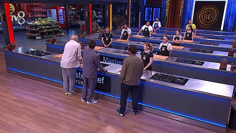MASTERCHEF 1. VE 2. ELEME ADAYI KİM OLDU (25 Ağustos 2026 Salı) | Dün akşam MasterChef eleme potasına kim gitti, 1. dokunulmazlık oyununu hangi takım kazandı Bu hafta MasterChef eleme adayları belli oldu
