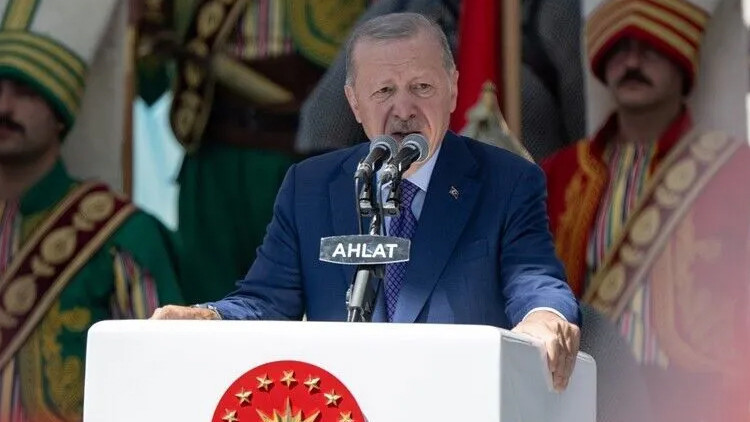 Malazgirt Zaferi’nin 955. Yıl Dönümü! Cumhurbaşkanı Erdoğan: Bölgemizde tarih yeniden yazılıyor, Türkiye yön veriyor