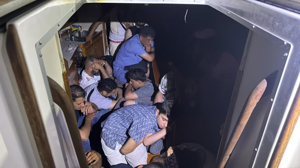 Gökova Körfezi'nde Kaçak Göçmen Operasyonu: 40 Düzensiz Göçmen Yakalandı