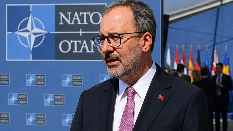 AK Partili Kasapoğlu'ndan Rum tarafına 'Barcelona' tepkisi: Çocukların hayallerine dikenli tel çekiyorlar