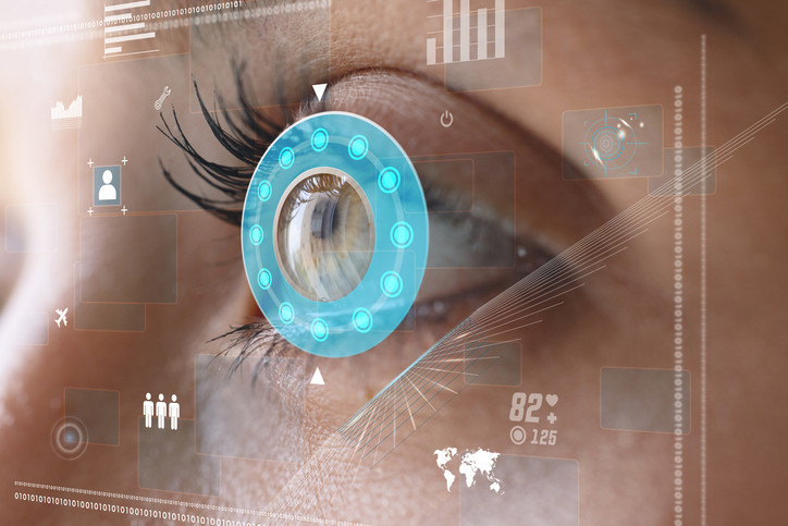Tıp tarihinde bir ilk Retinal nakil yapıldı, yıllar sonra yeniden görmeye başladı