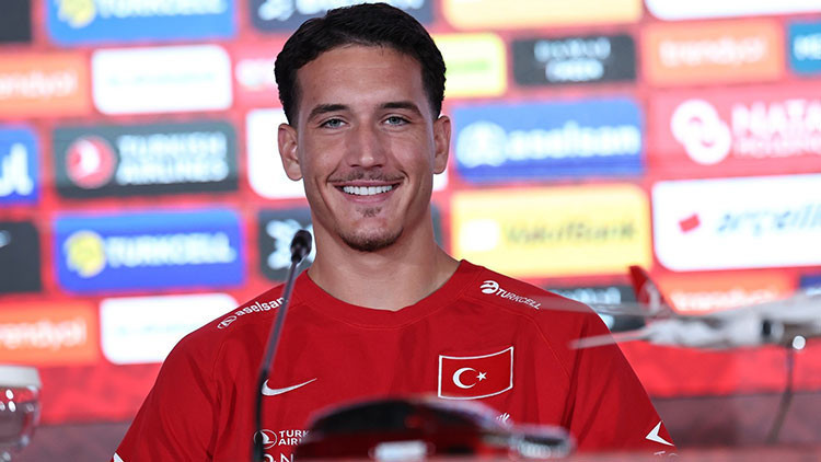 Galatasaray, Deniz Gül transferini KAP'a bildirdi