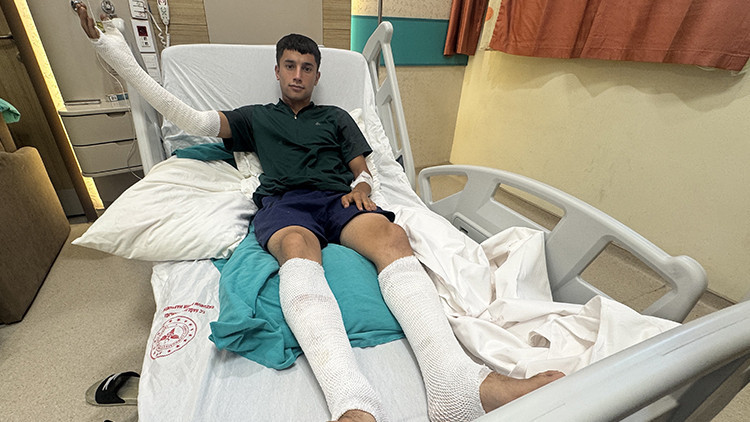 Balata spreyiyle temizlik yapıp çakmağı çakınca alevler içinde kaldı: 18 yaşındaki genç ağır yaralandı