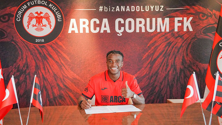Çorum FK, Youssoufa Moukoko'yu renklerine bağladı!